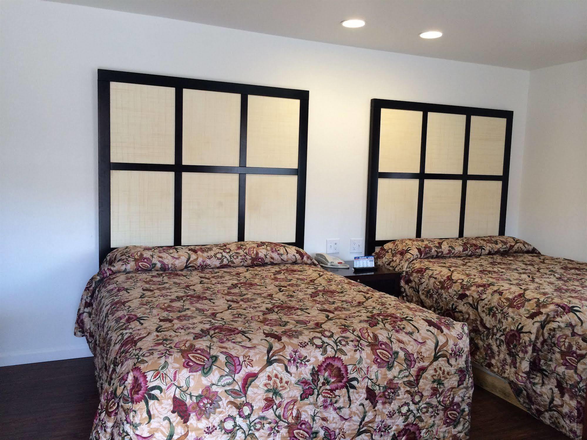 Roswell Inn Ngoại thất bức ảnh