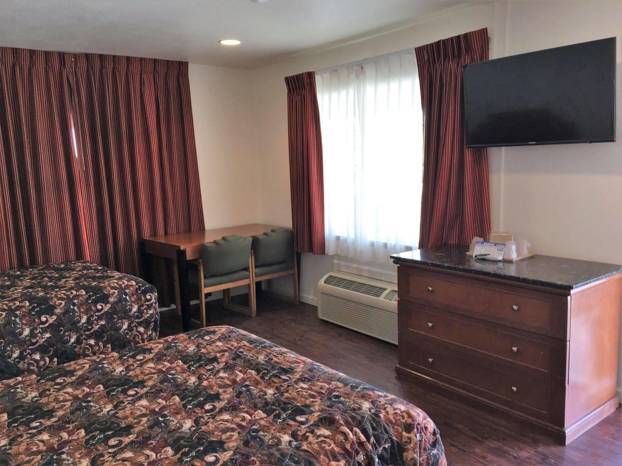 Roswell Inn Ngoại thất bức ảnh